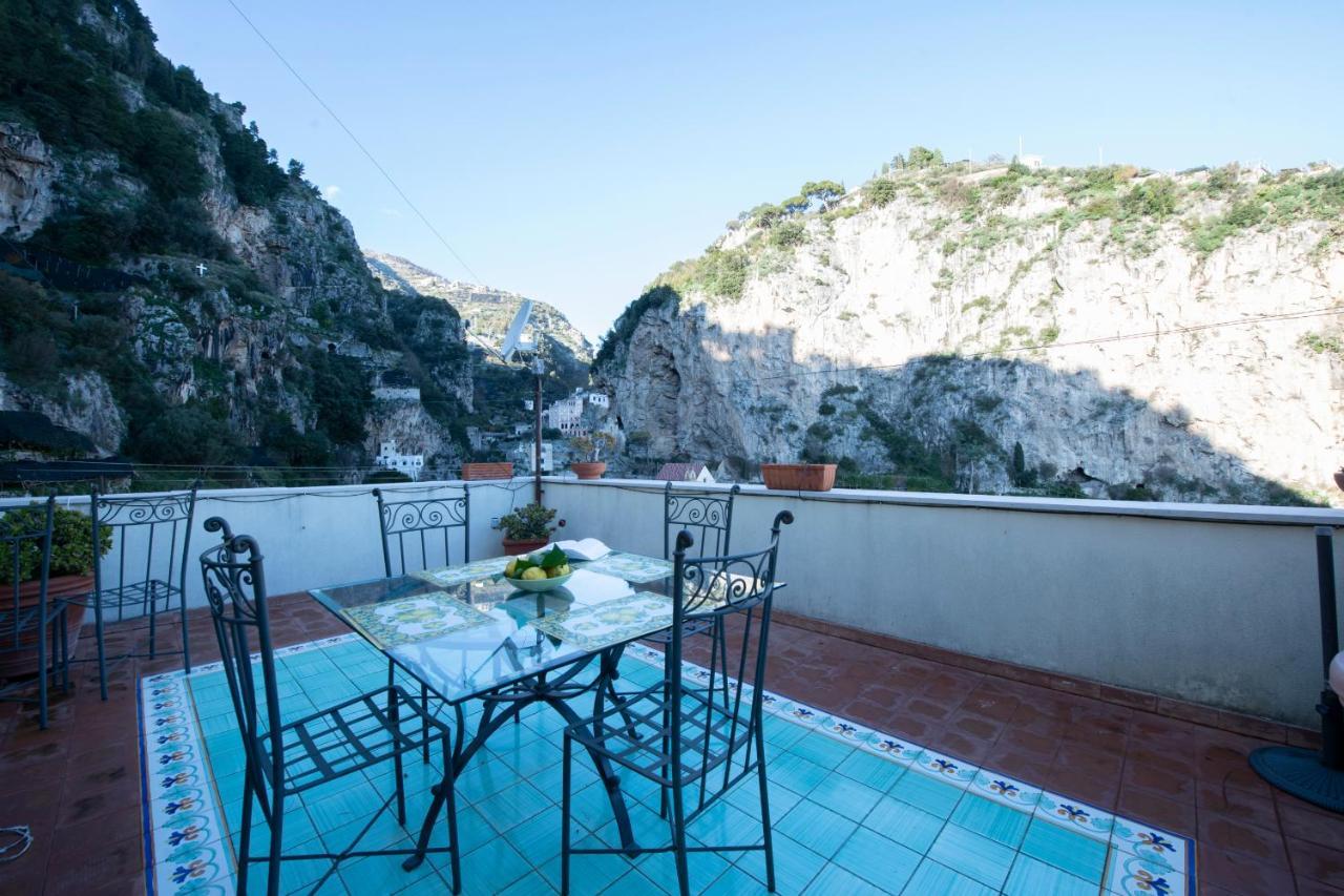 House Amalfi - Terrace & Seaview Apartment Atrani Bagian luar foto